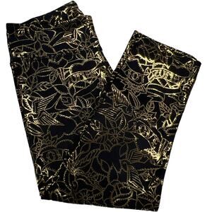 Zumba Love Metallic Capri Leggings Extra Small (XSpicy) Gold Black